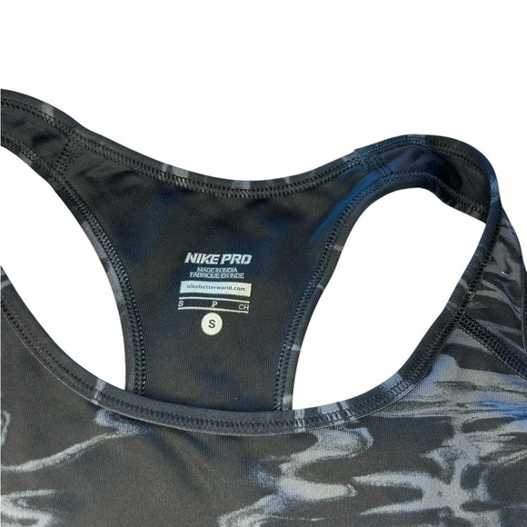 Nike Women's Black and Blue Patterned Sports Bra - Picture 3 of 3